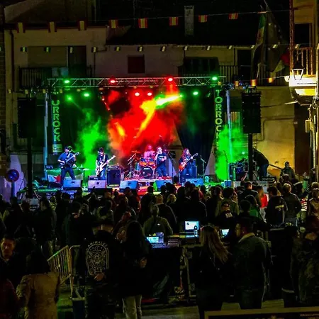 At La Abuela Antonia-la Casina * Torre de Don Miguel