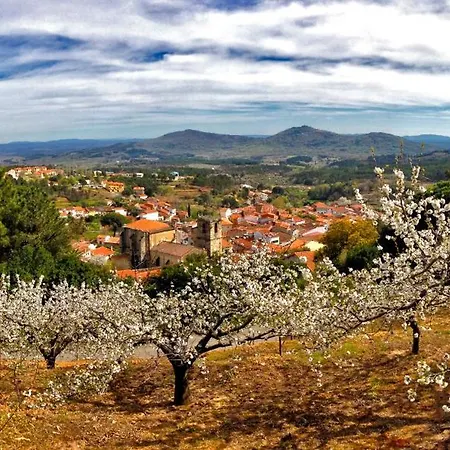 At La Abuela Antonia-la Casina Apartment Torre de Don Miguel